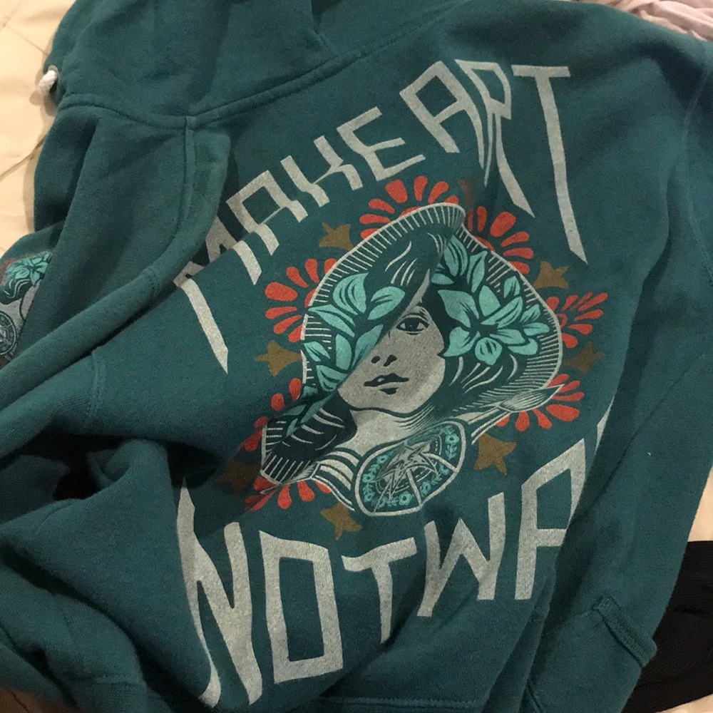 New obey hoodie